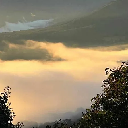 Rural El Herrero, Vistas Espectaculares A Gredos *