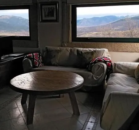 Rural El Herrero, Vistas Espectaculares A Gredos